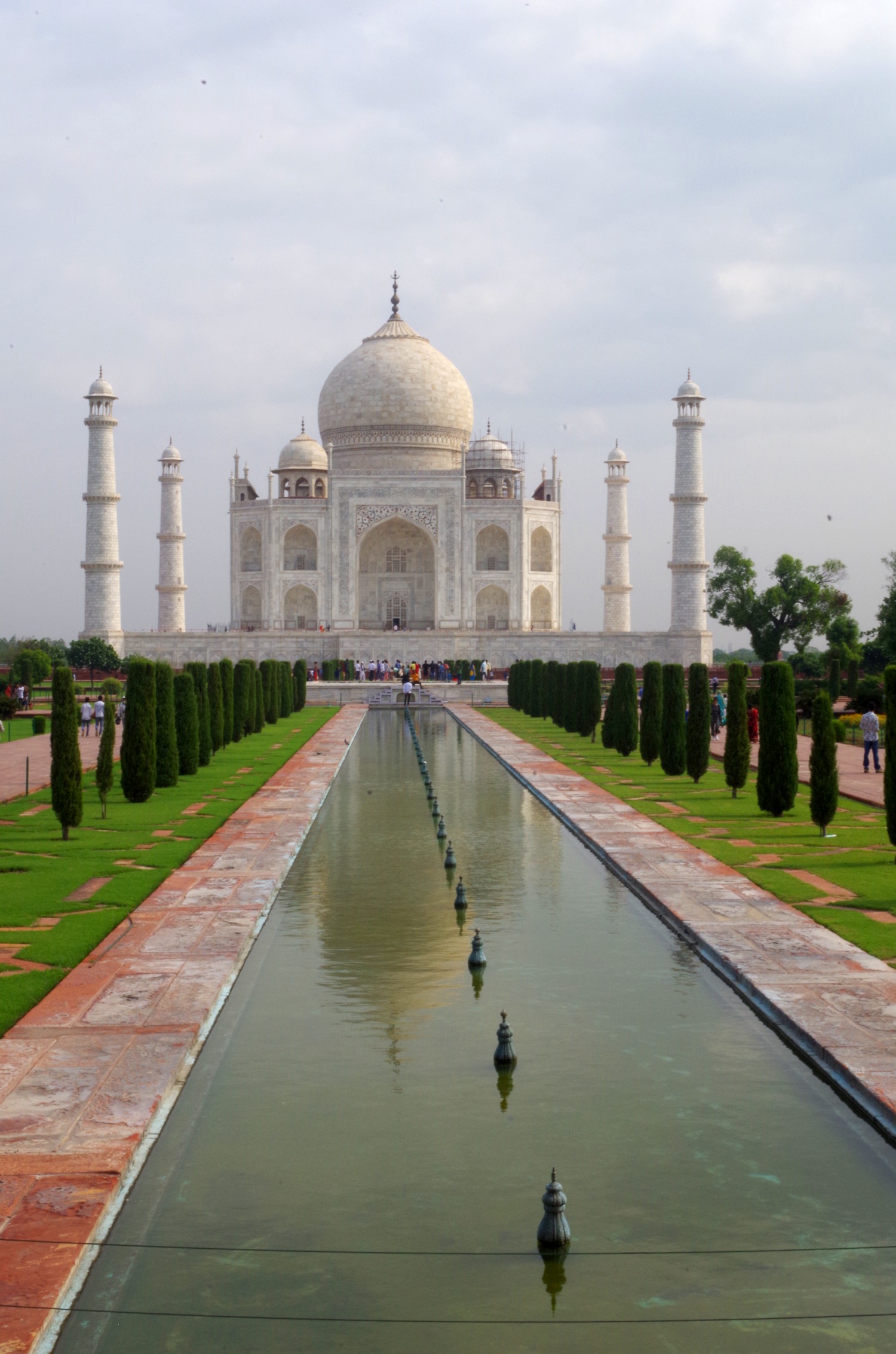 Taj Mahal in Agra, Uttar Pradesh. / Taj Mahal in Agra, Uttar Pradesh.