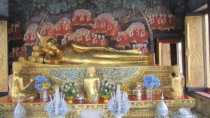 Wat Saket (Golden Mount) in Bangkok. / Wat Saket (Golden Mount) in Bangkok.